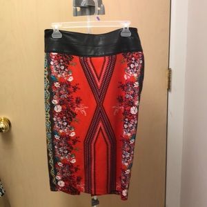 Gorgeous pencil skirt